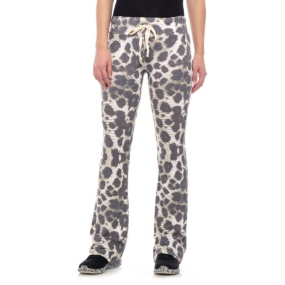 Playground Animal Print Flare Leggings Pants
